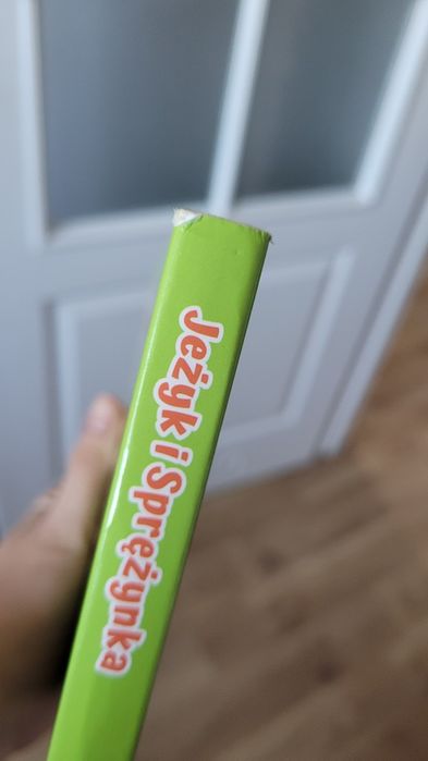 Książka  dla dzieci  Jeżyk  i Spreżynka Wyprawa do Lasu