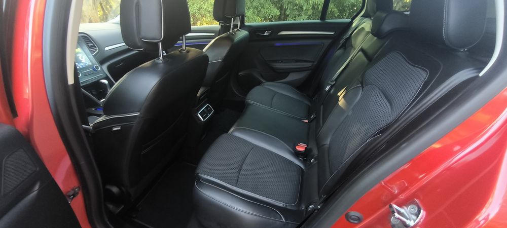 Renault Megane Bose edition  EDC