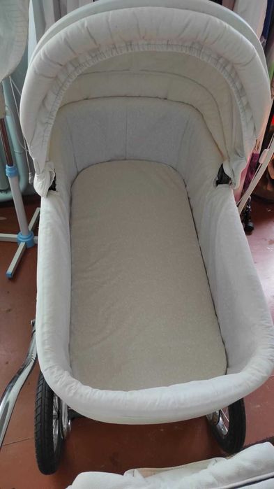 Коляска Люлька Roan Marita мольберт дитячий столик