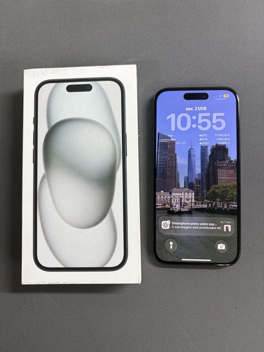 iPhone 15 na caixa original