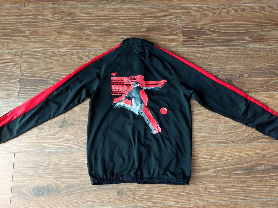 Bluza rozpinana 4f rozmiar 140