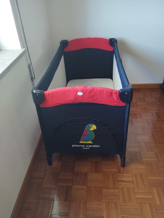 Cama para bebé , dobrável . TOP
