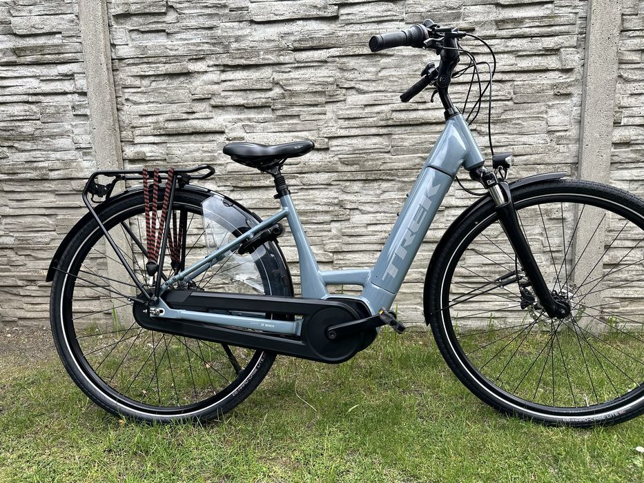 Trek District +3 47cm. Dla niskiej osoby Elektryczy Bosch stan bardzo dobry do jazdy taki jak Gazelle Batavus Kalkhof Cube Sparta Koga