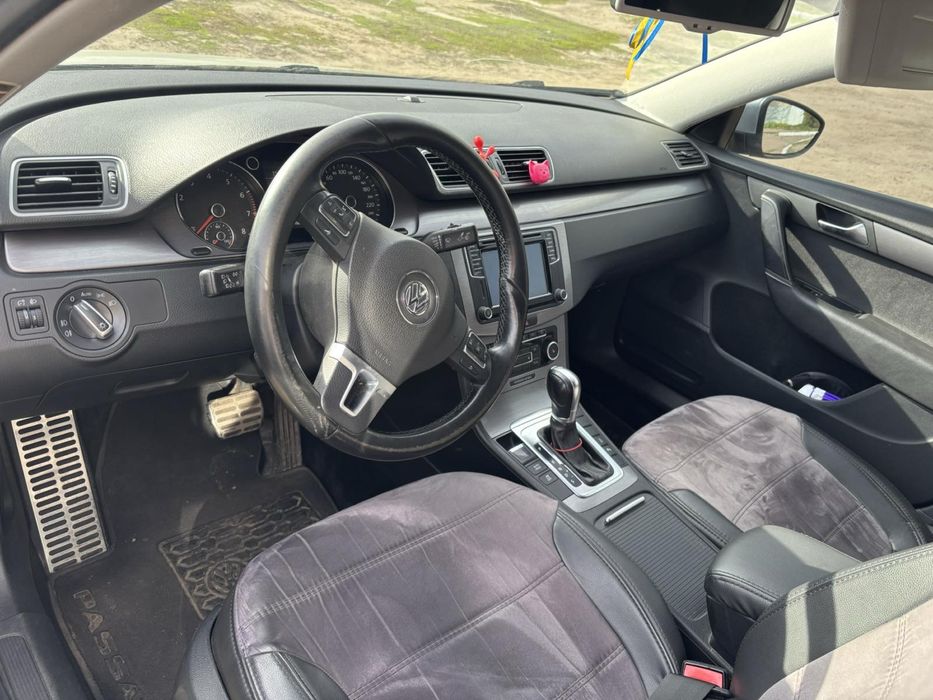 Volkswagen Passat b7.