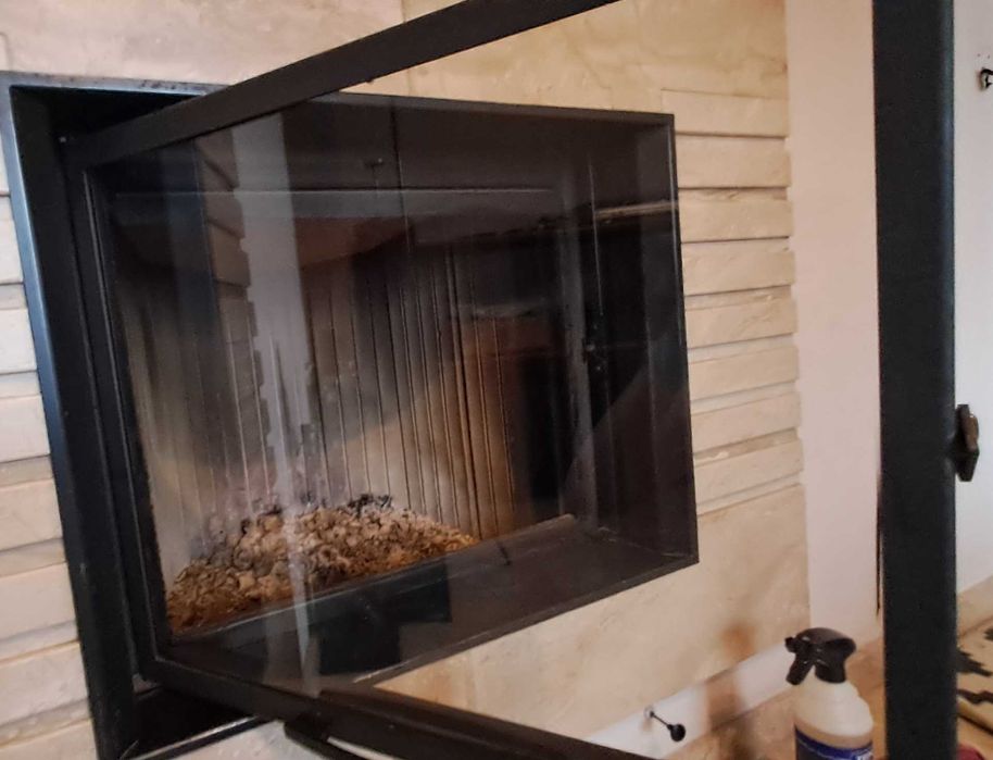 Sprzątanie domów, piwnic,strychów,pranie tapicerki meblowej