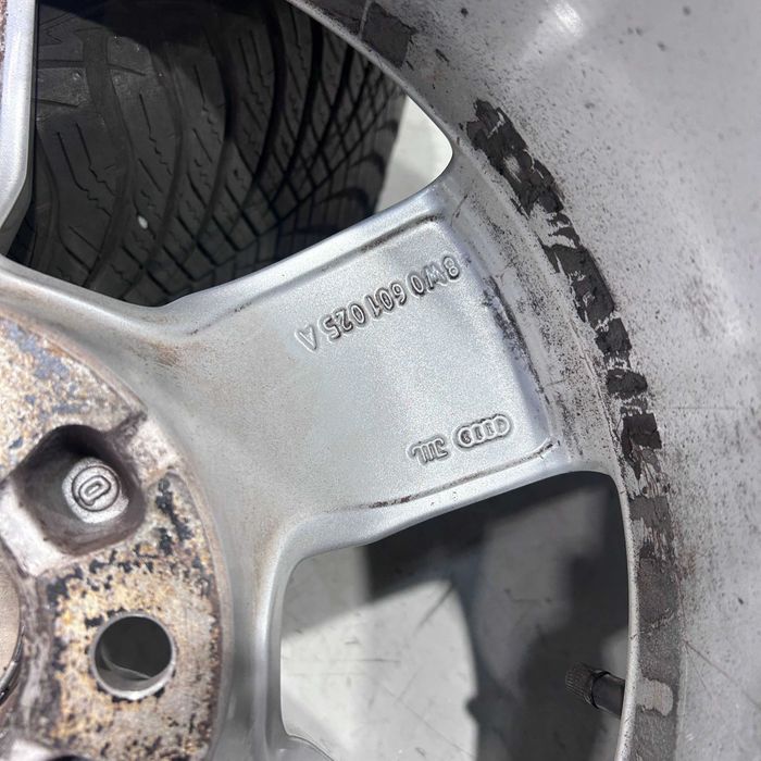 Jantes Originais Audi c/Pneus 5x112 16"