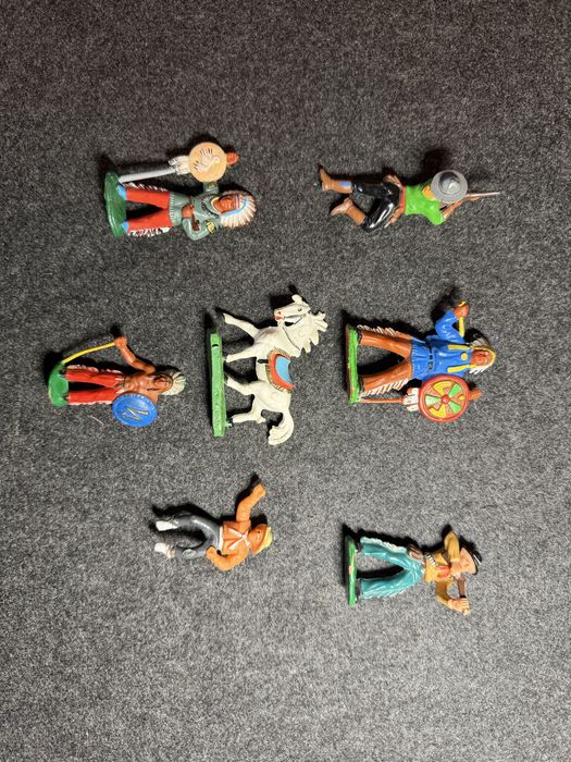 Индейцы и Ковбои ГДР с повреждениями