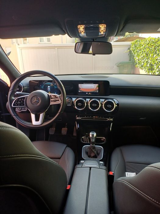Mercedes A180d Limousine - só 14.000kms