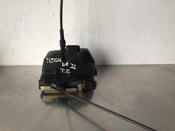 Fechadura / fecho porta trás esquerdo RENAULT Megane II (BM0/1_, CM0/1