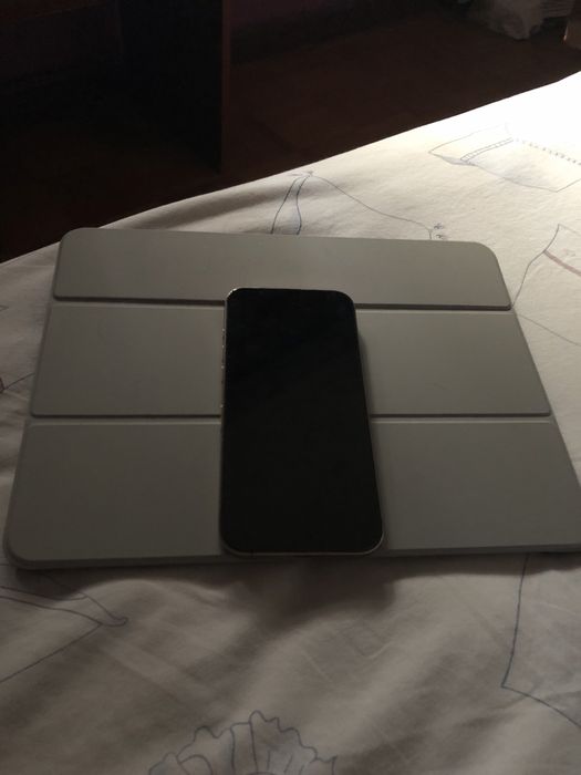 Iphone 16 pro max desert