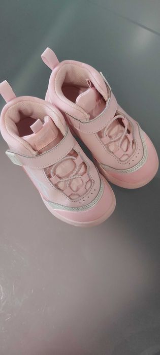 Sapatilhas de menina (Reebok)