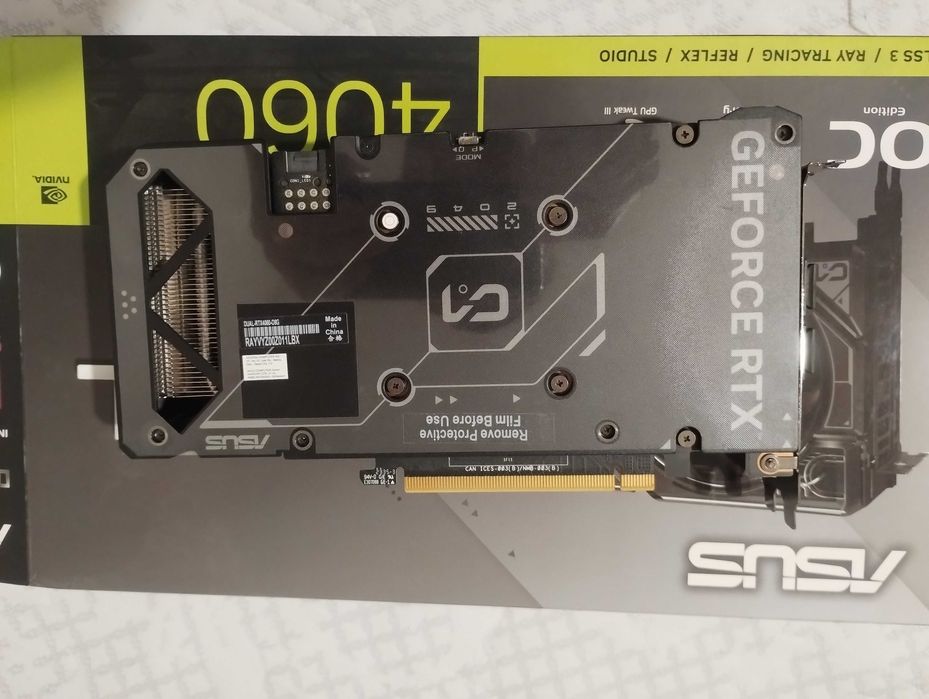 ASUS Dual GeForce RTX™ 4060 OC Edition