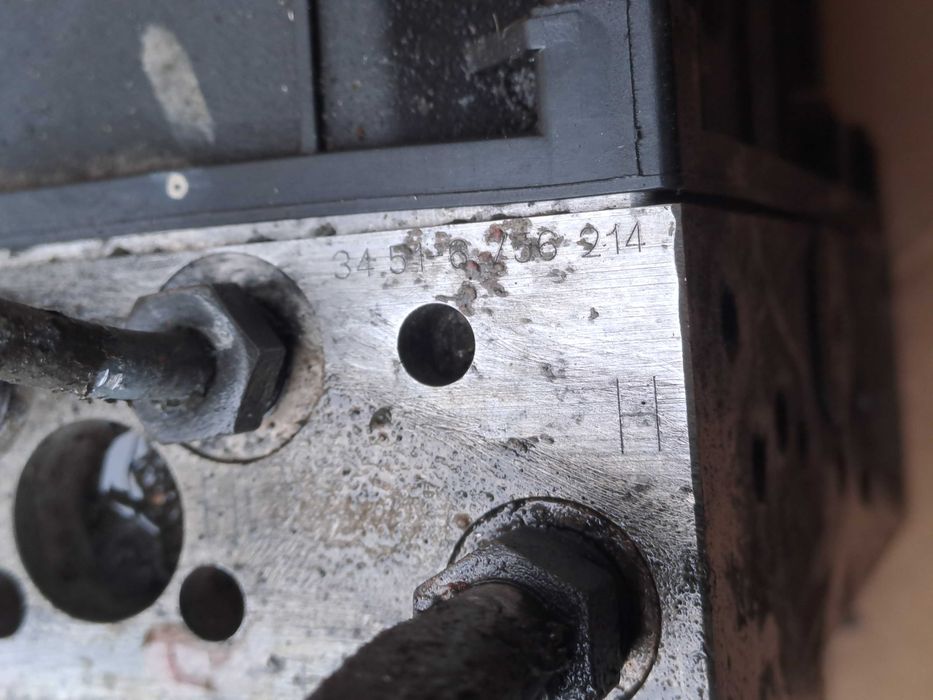 Bmw x5 4,6is e53 pompa abs 2001r