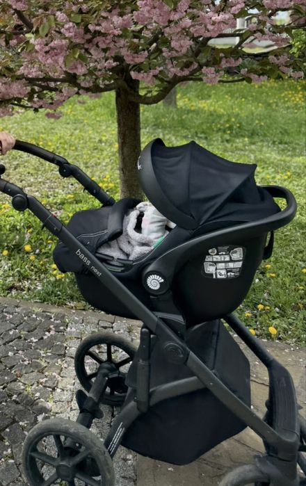 Коляска roan bass next