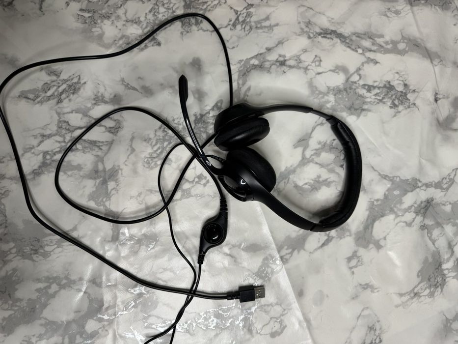 USB гарнітура Logitech H390 з мікрофоном (як нова)