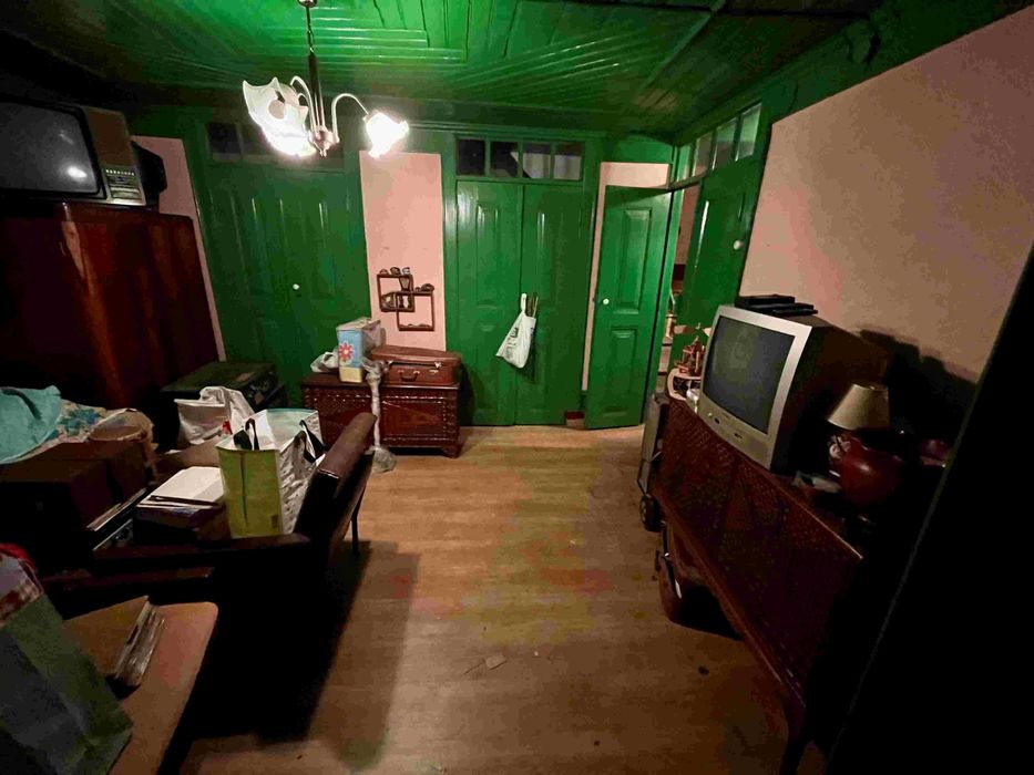 Casa à venda no centro de SILVARES, FUNDÃO