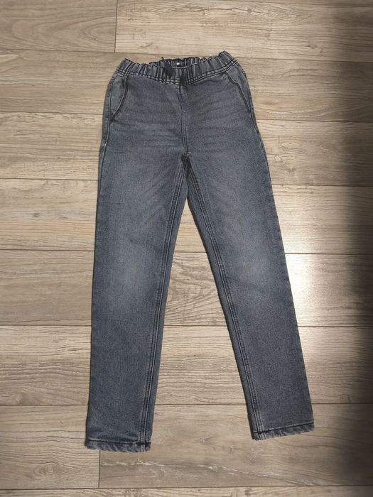 Spodnie jeansy 134