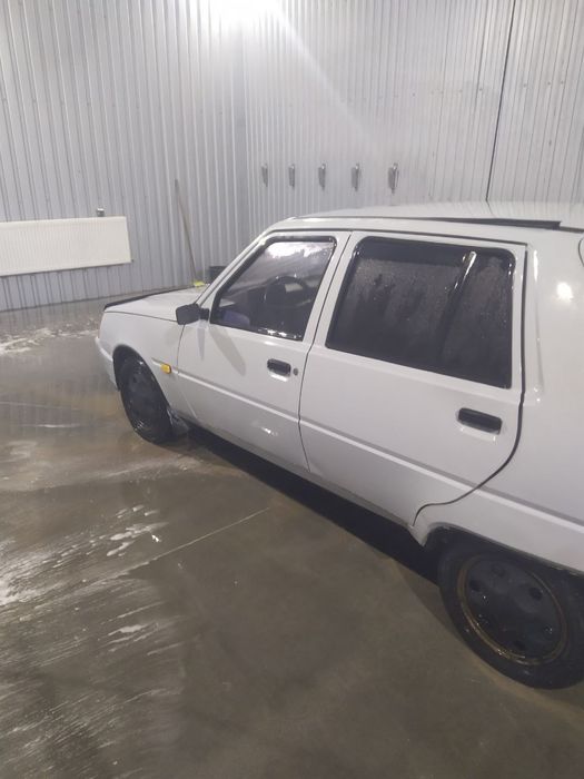 Продам чудовий автомобіль