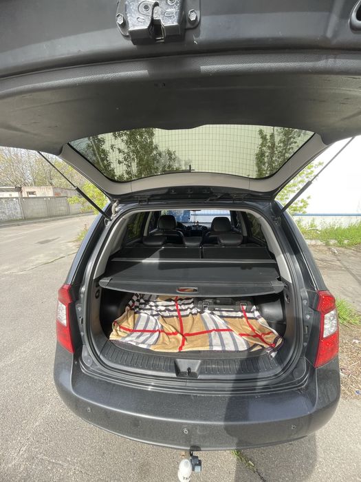 KIA CARENS 2.0 газ/бенз
