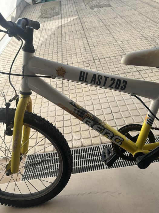 Bicicleta Berg junior