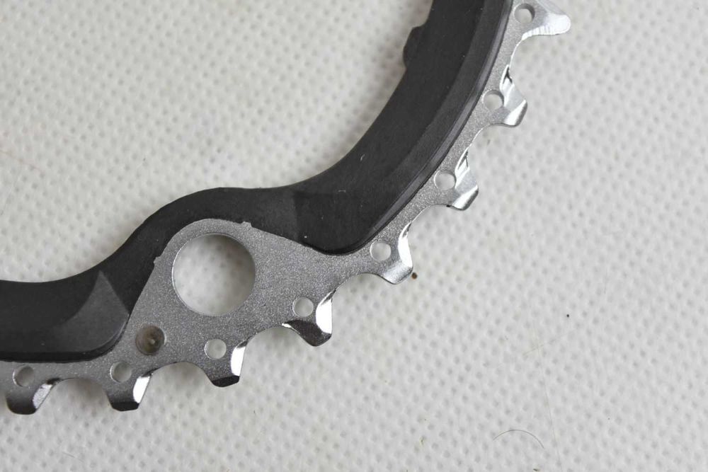 NIEUŻYWANA zębatka SHIMANO 32-ae ! bcd 104 ! środkowa ! stalowa !