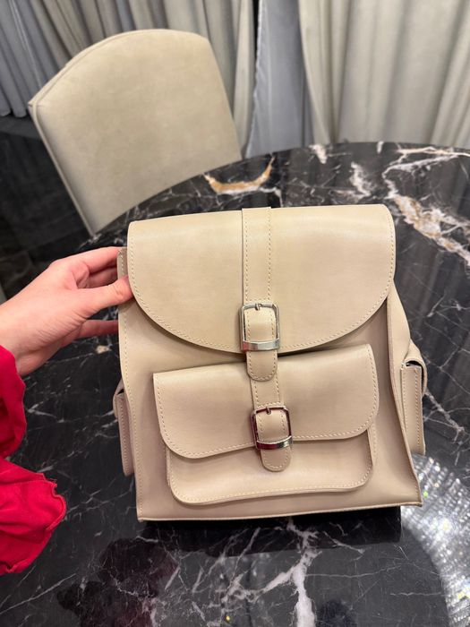 Рюкзак шкіряний жіночій