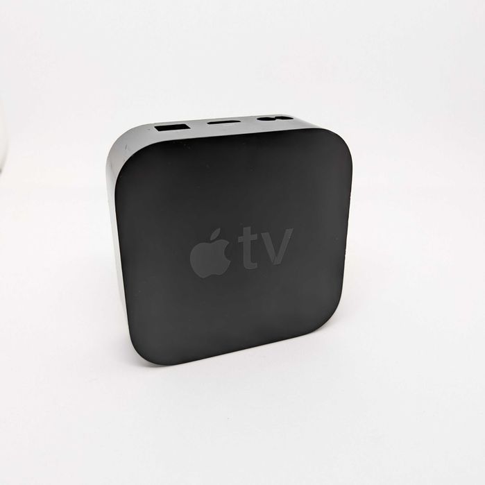 Медіаплеєр Apple TV 4K (1-ше покоління, A1842) привезений з Німеччини