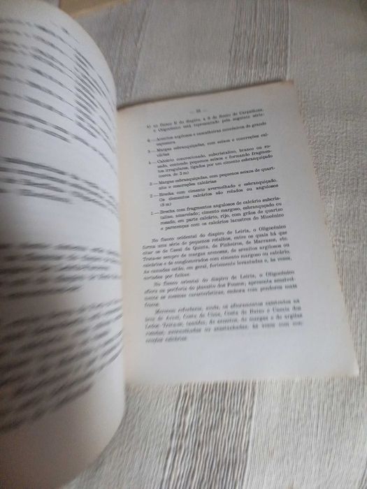 carta geológica de Leiria em 1 9 6 8