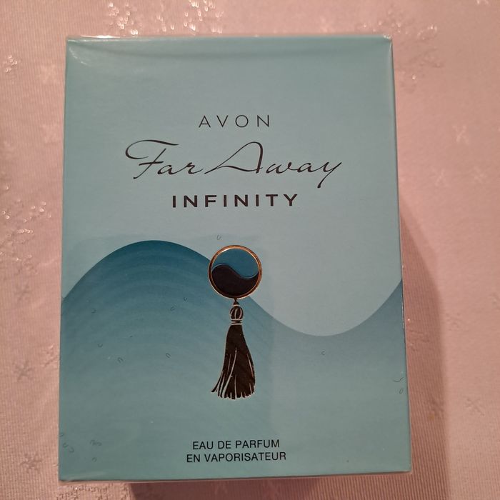 Nowe perfumy Avon For Away Infiniti 50ml