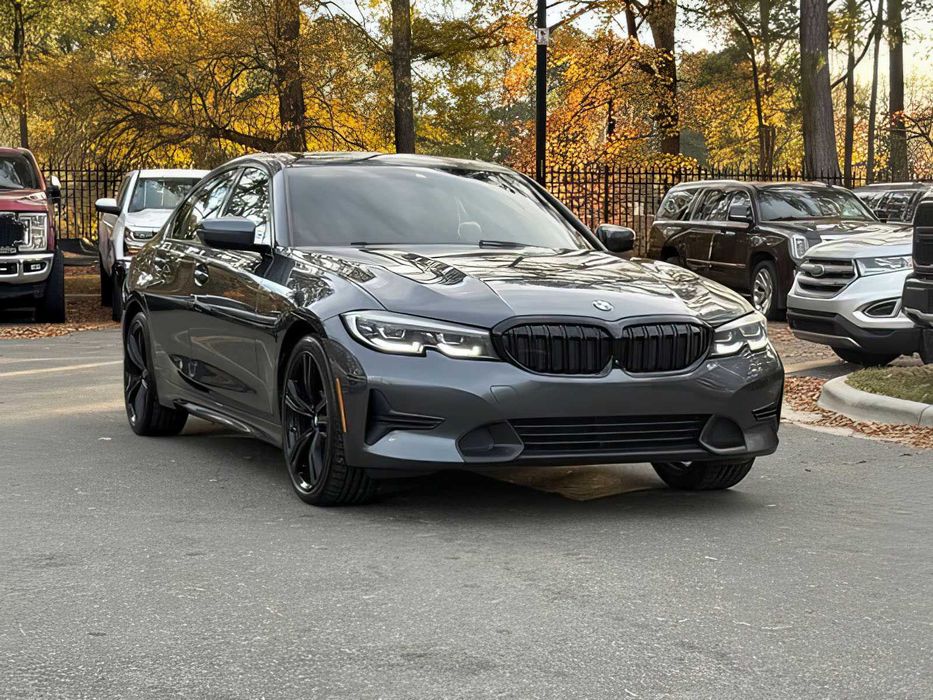 BMW 3 Series      2020
