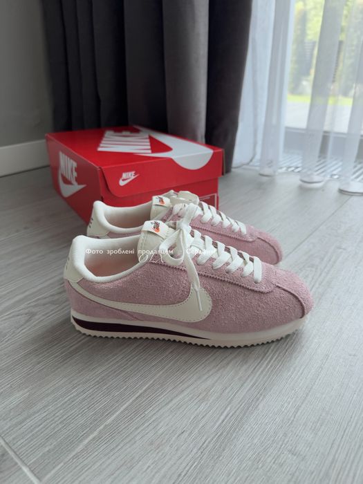 Nike Cortez SE College Pink (in box)