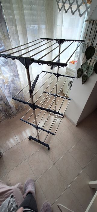 Estendal vertical dobravel com 3 pisos (sem rodas) Pontinha E Famões • OLX  Portugal
