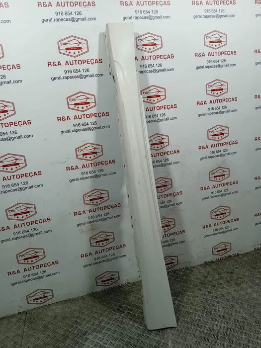 Embaladeira Saia Esquerda BMW Série 1 E81 E82 E88 Pack M Original