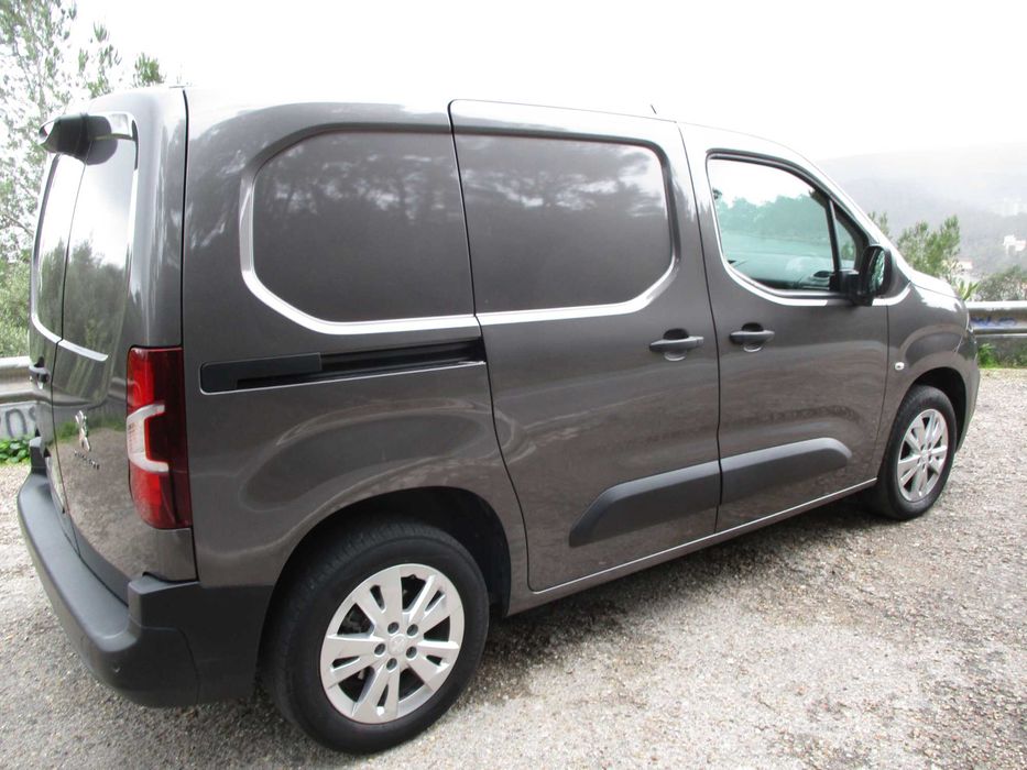 Peugeot Partner 1.5 BlueHDI 100 - Asphalt