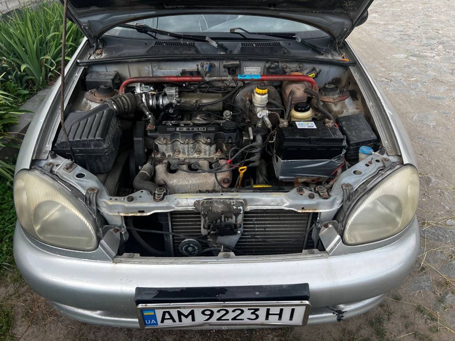 Продам авто Deo Lanos 1.5 газ/бензин