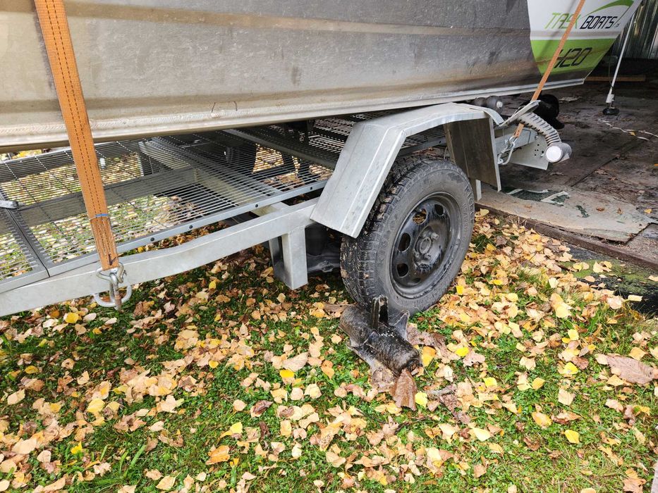 Łódka aluminowa ,i silnik strugowodny storm 30 km
