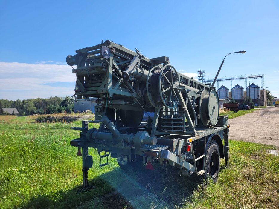 Telefonia GSM - wieża nadajnik telefonii komórkowej 25m