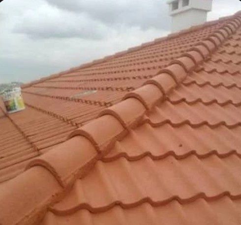 Construção Telhados e Pinturas