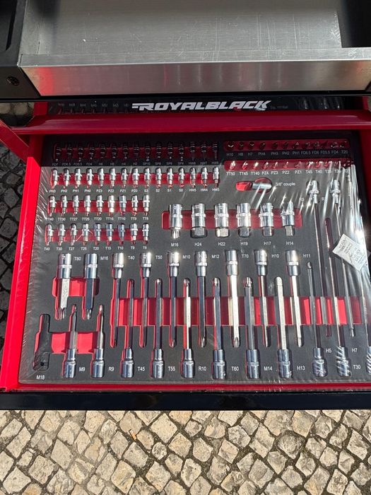 Carinhos de ferramentas RoyaLBLACK alemão com 7 gavetas 6 cheias 1 vazia