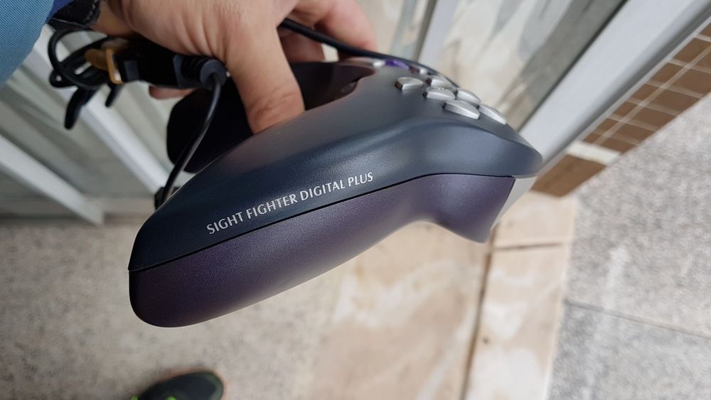 Manipulo Gamepad Trust64739778985858123