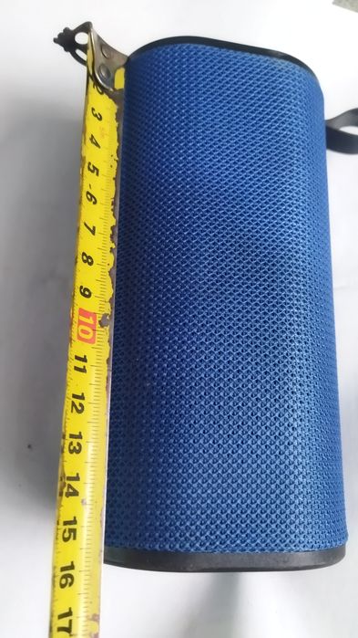 Блютуз колонка нова класна