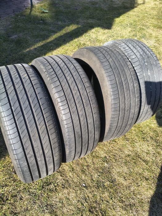 Opony letnie 215/55R18