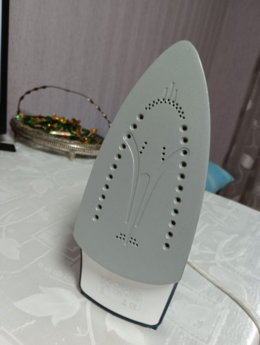 Утюг праска Ровента та інші