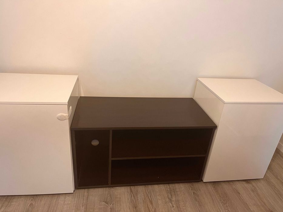 Móvel de Sala + Mesa de Centro | Feito por Carpinteiro | Branco Lacado e Wengué