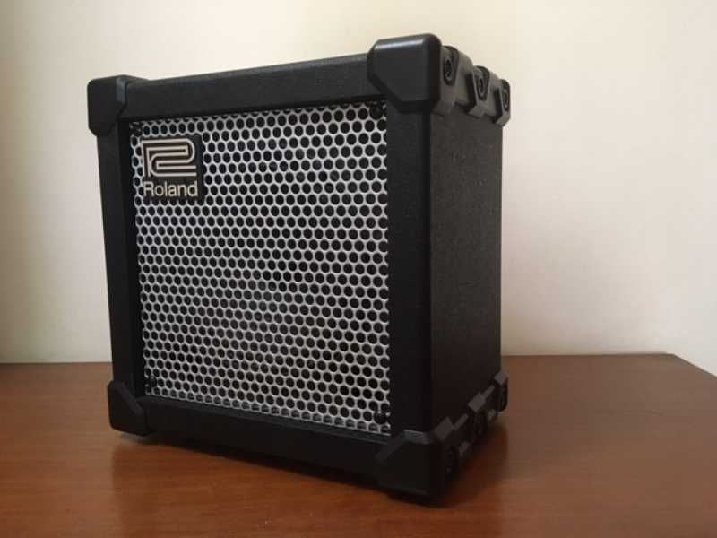 Amplificador de guitarra Roland Cube 15XL novo