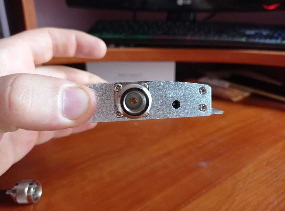 репiтер підсилювач мобільного зв'язку стандарту gsm покриття 150 м кв