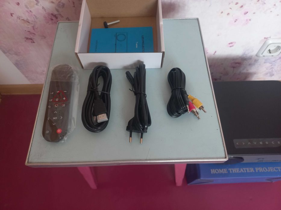 Проектор HORLAT T09  35000(Андроїд 12.0)