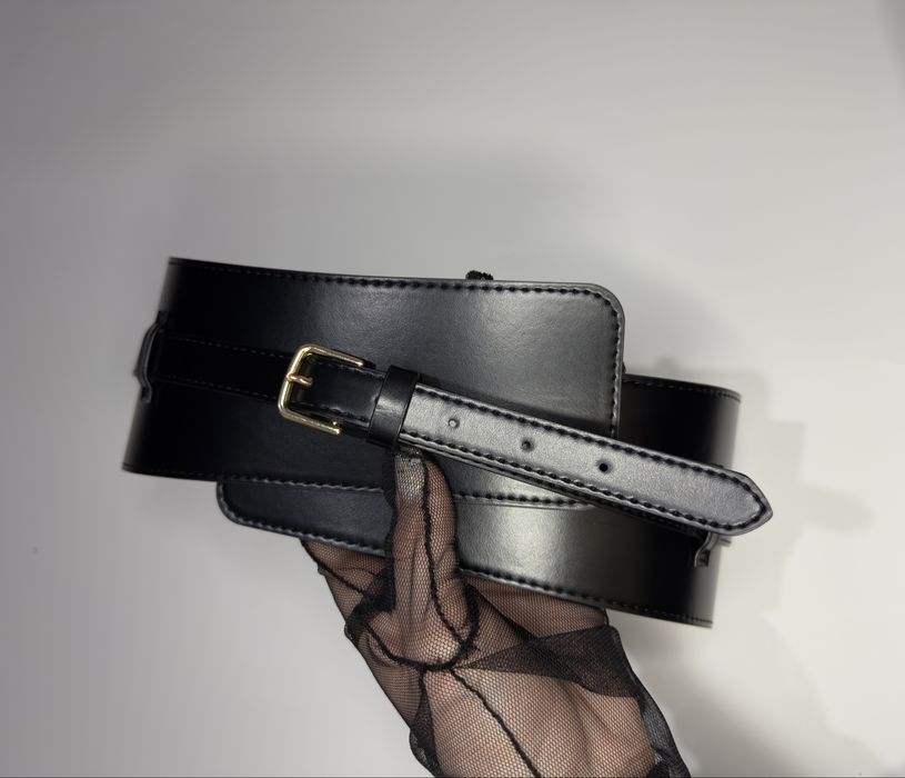 Трендовий пояс, корсет