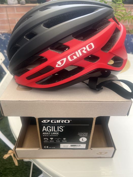 Capacete Giro agillis novo