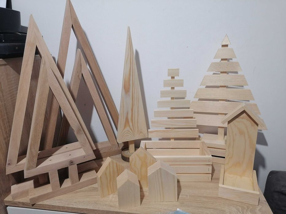 Choinka drewniana do dekorowania dla dzieci